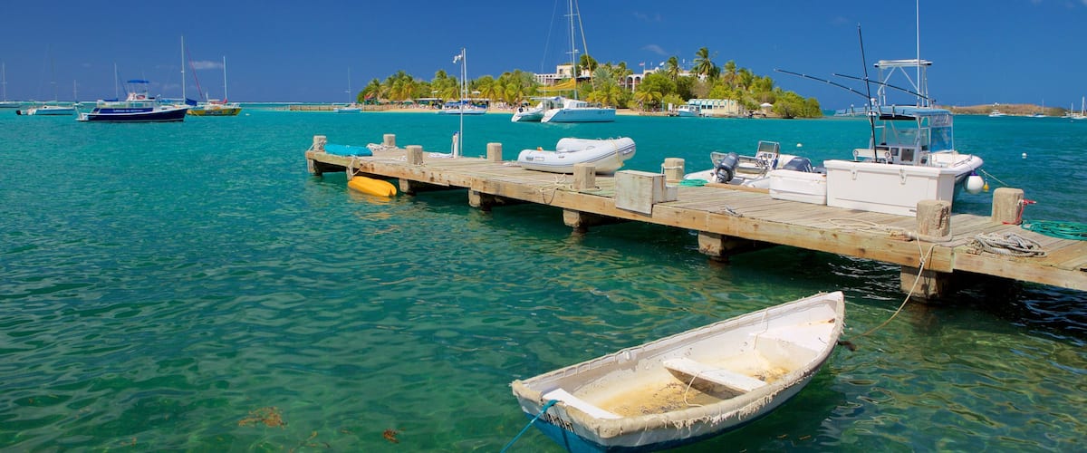 Christiansted johon kuuluu yleiset rantanäkymät