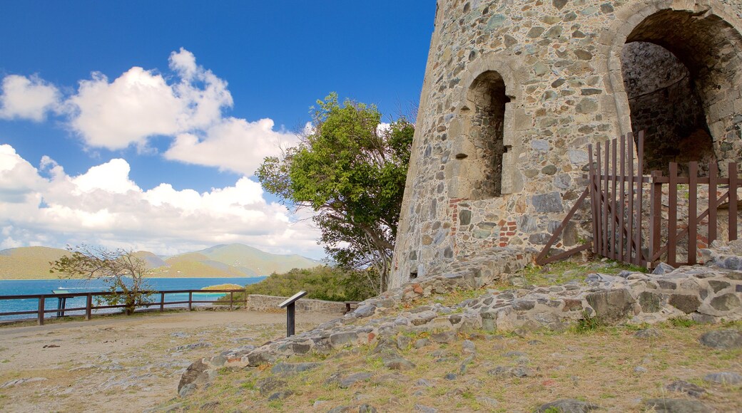 Annaberg Plantation showing building ruins, heritage elements and general coastal views