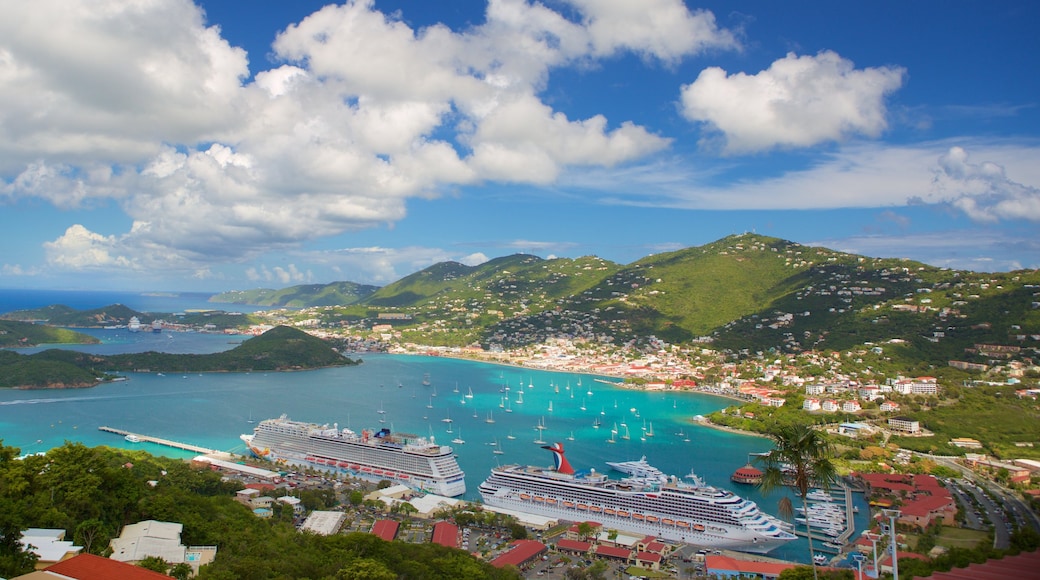 Saint Thomas Skyride montrant baie ou port et panoramas