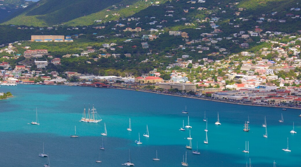Saint Thomas Skyride qui includes ville côtière et baie ou port