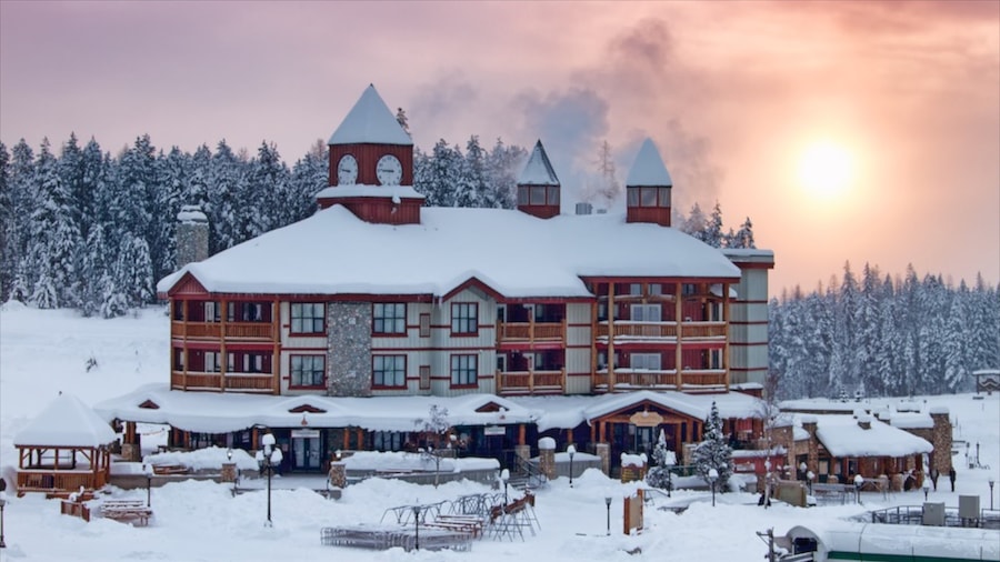Kimberley Alpine Resort che include neve e tramonto