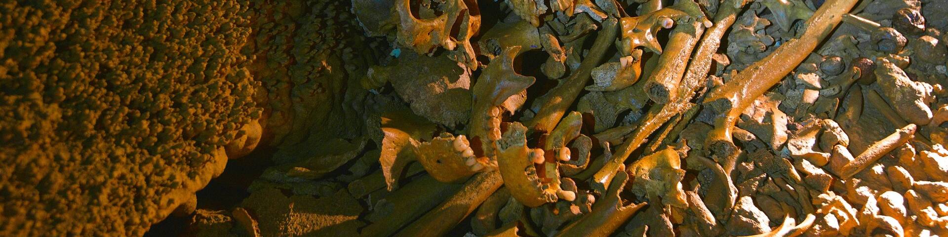 Atiu showing heritage elements