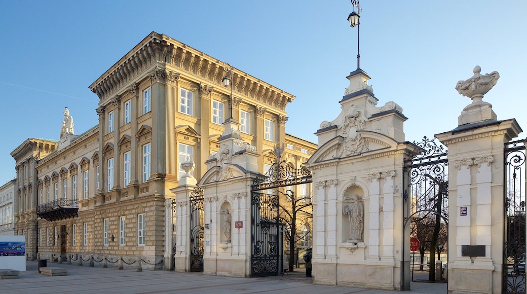 Đại học Warsaw có tính năng di sản và kiến trúc di sản
