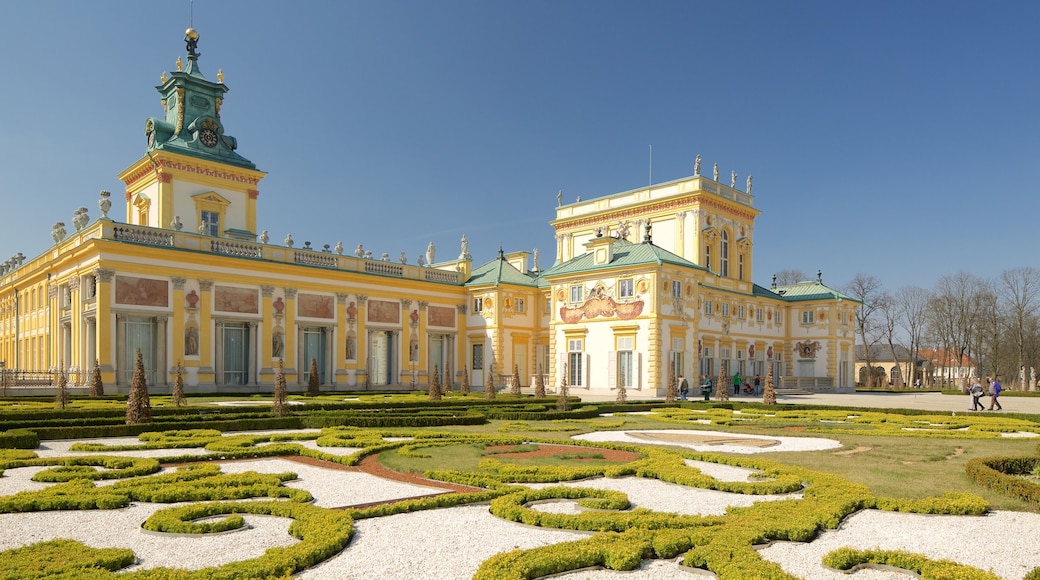 Wilanow Palace featuring a park, heritage elements and heritage architecture