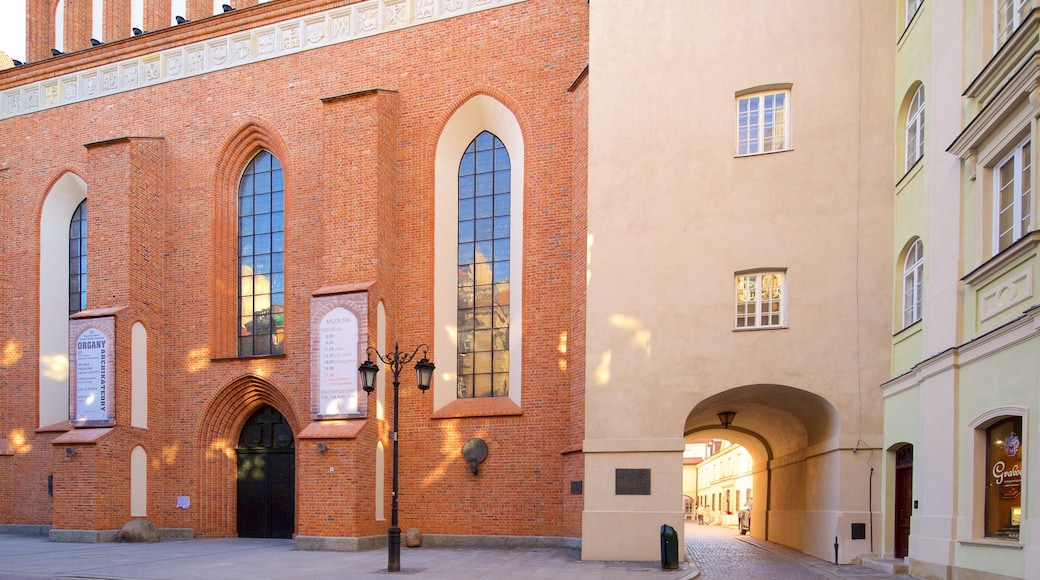 S:t Johannes katedral presenterar en kyrka eller katedral