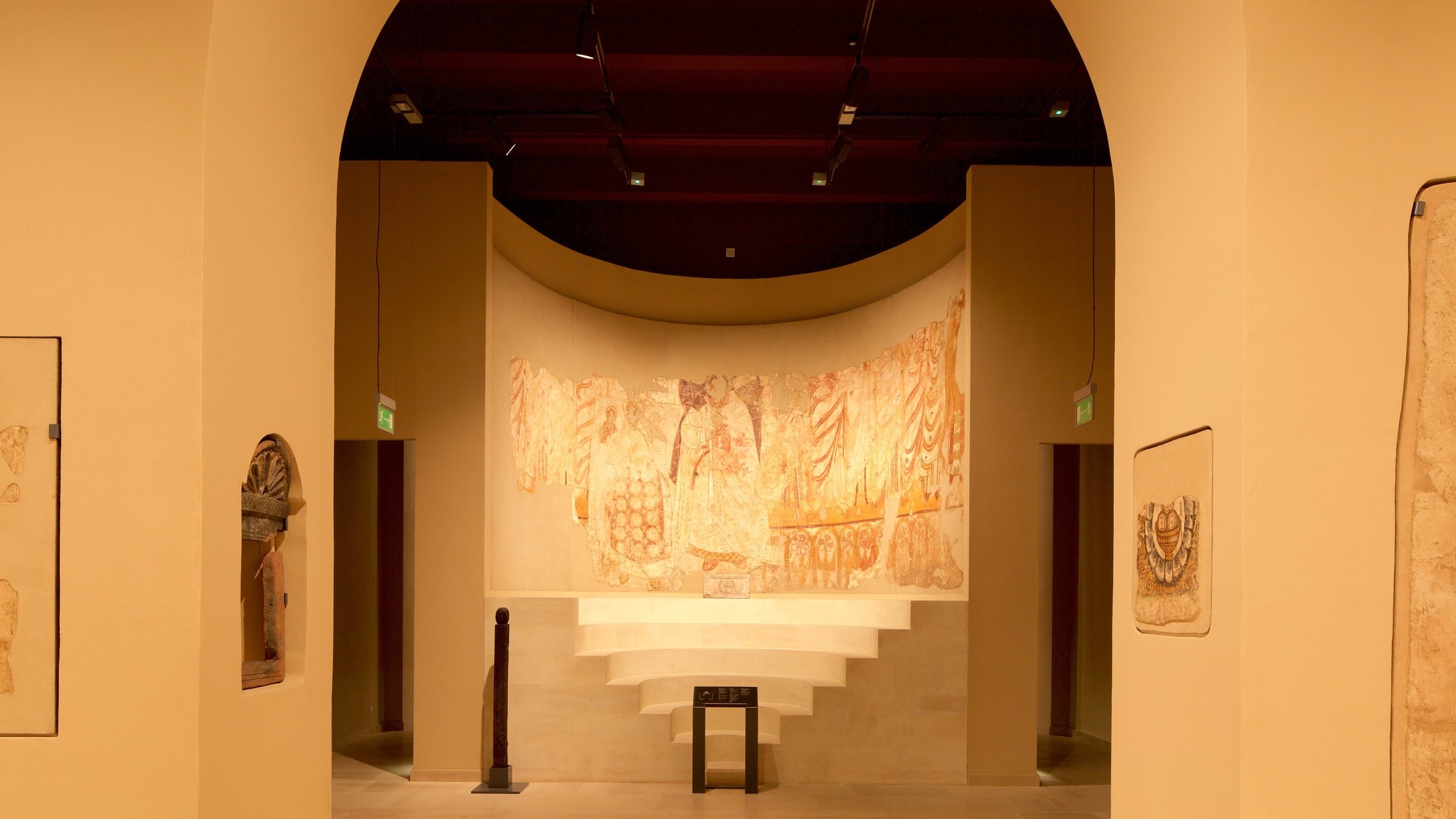 ワルシャワ国立美術館　2016　状態良 ワルシャワ国立美術館 2016 状態良