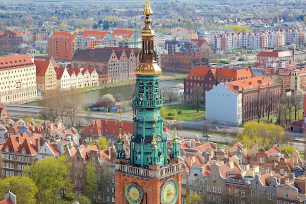 HĂŽtel de Ville de Gdansk mettant en vedette ville et patrimoine architectural
