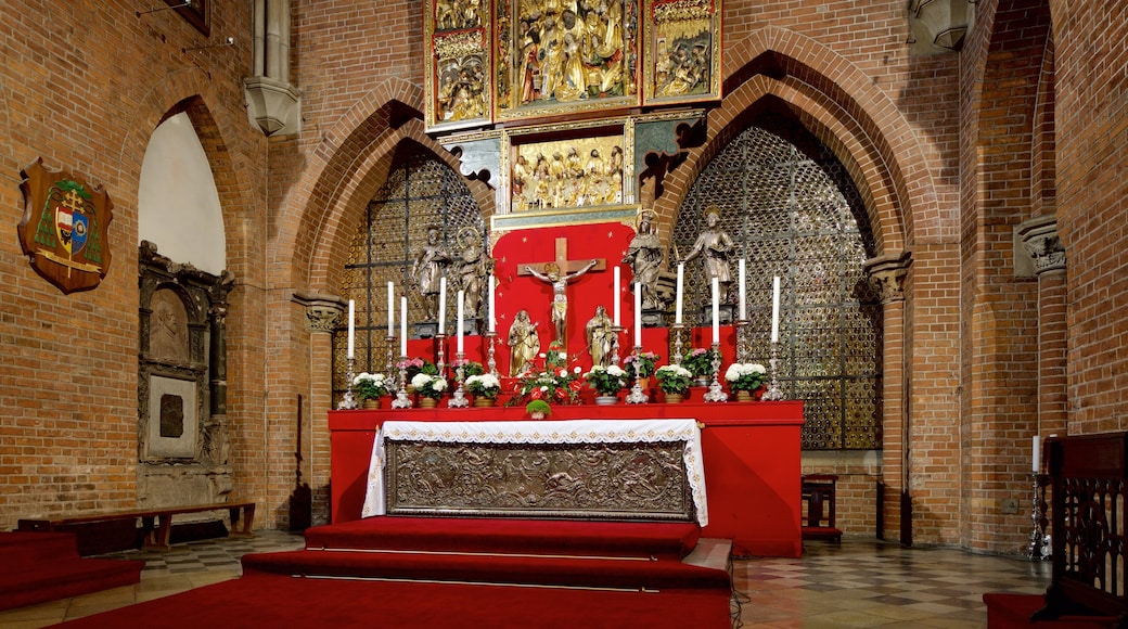 Cathédrale de Wroclaw mettant en vedette éléments religieux, église ou cathédrale et vues intérieures