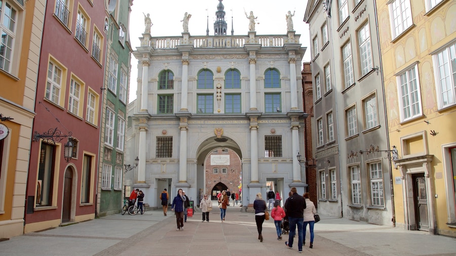 Golden Gate which includes street scenes and heritage elements