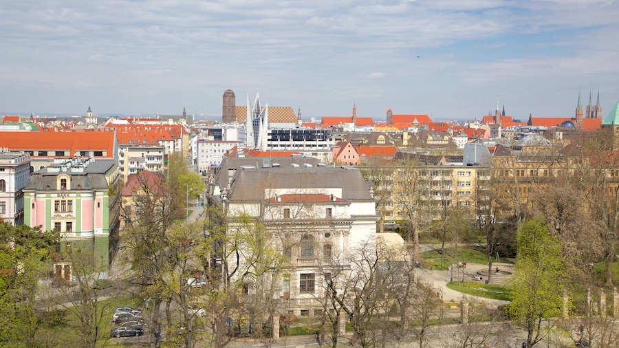 Renoma Department Store showing a city