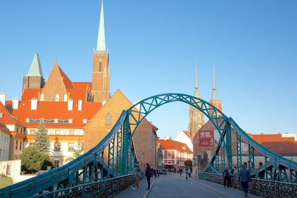 Poland which includes a bridge and a city