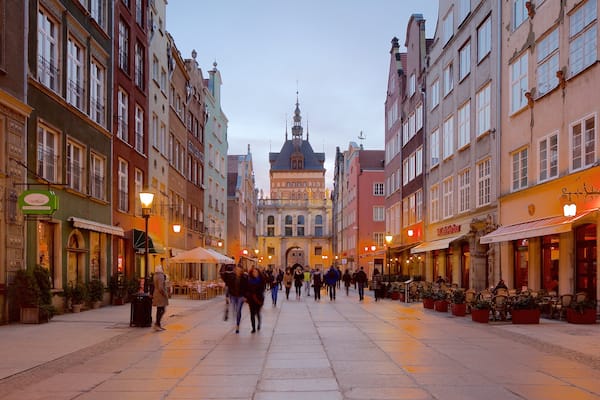 Gdansk montrant vie nocturne et scĂšnes de rue