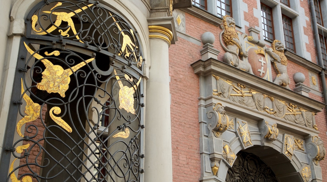 Gdansk mettant en vedette patrimoine historique