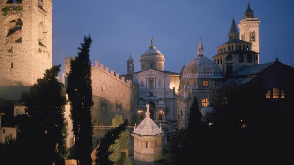 Bergamo showing heritage architecture, a city and night scenes