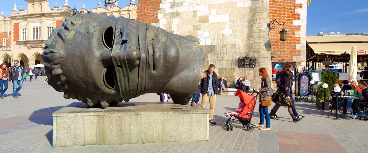 Place du marché qui includes art en plein air et scènes de rue