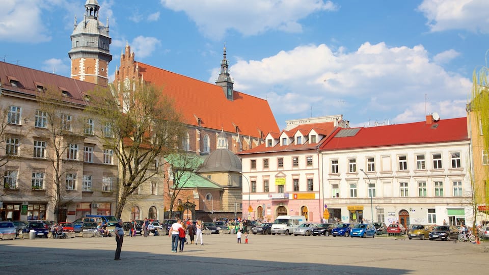Kazimierz que incluye una plaza y una ciudad
