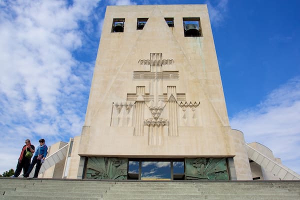Liverpool Metropolitan Cathedral qui includes église ou cathédrale