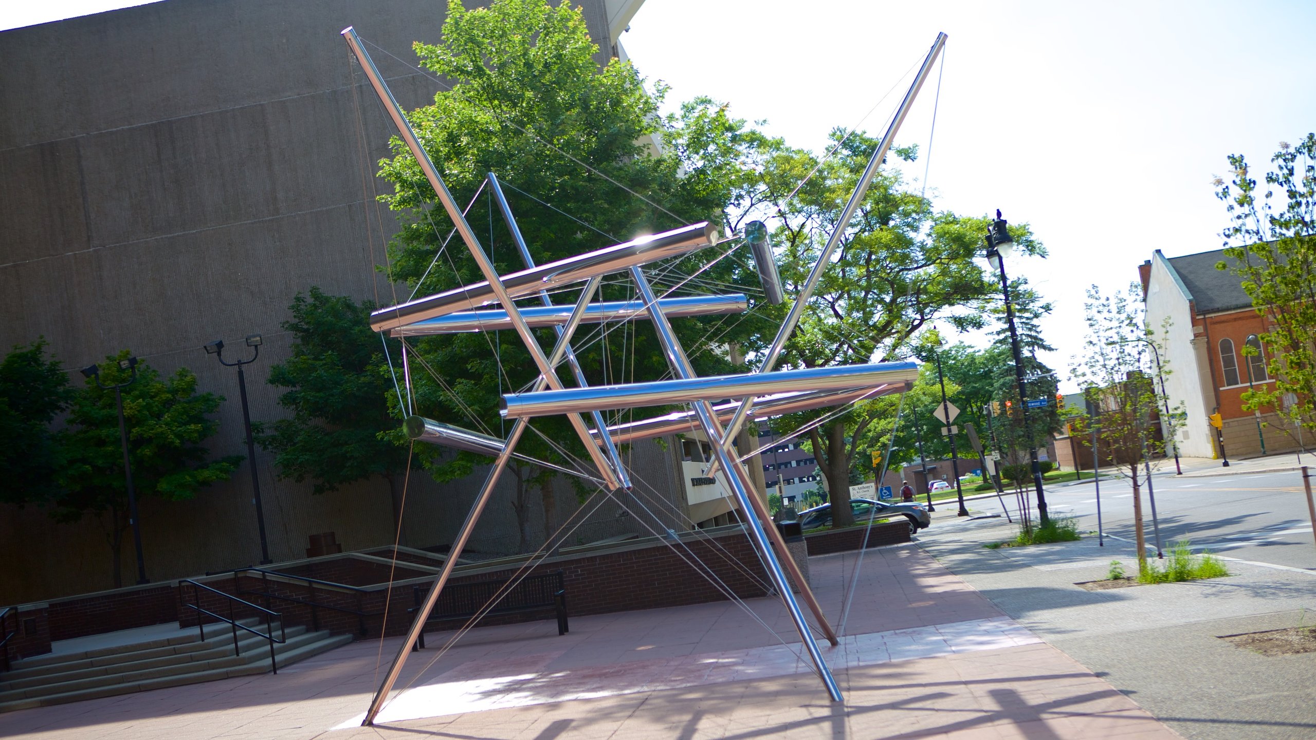 Buffalo which includes outdoor art