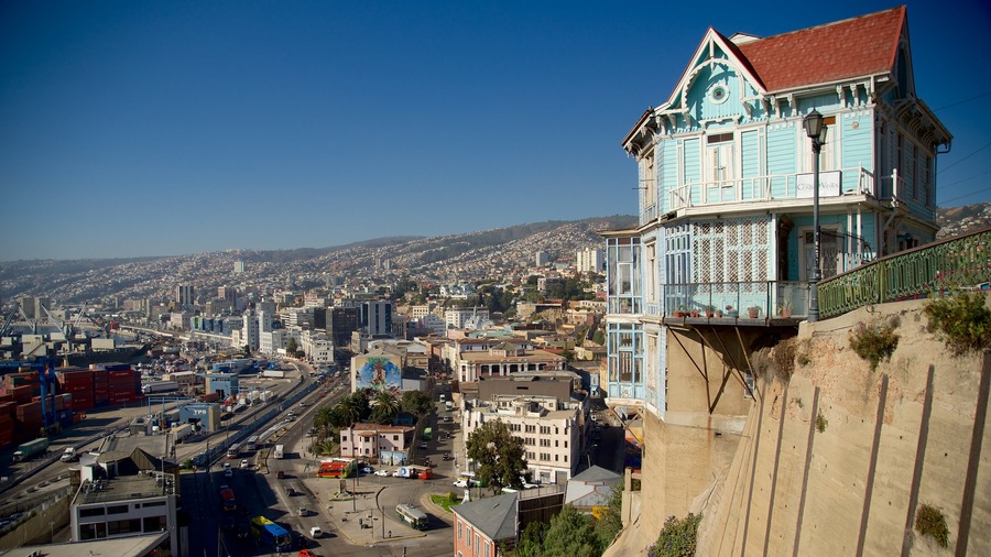 Valparaíso que incluye vistas de paisajes y una ciudad