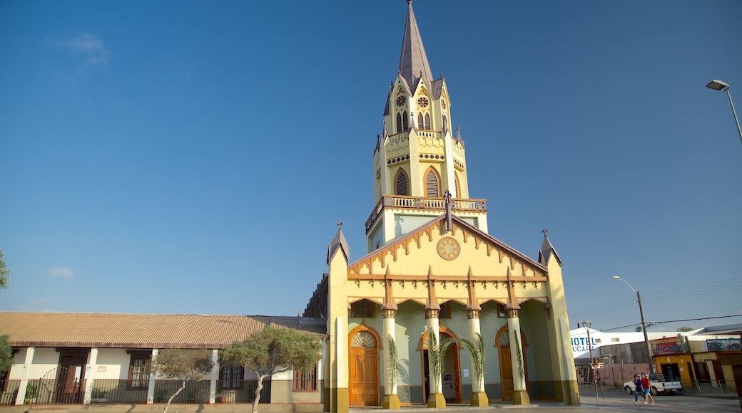 Iglesia San Francisco som visar en kyrka eller katedral