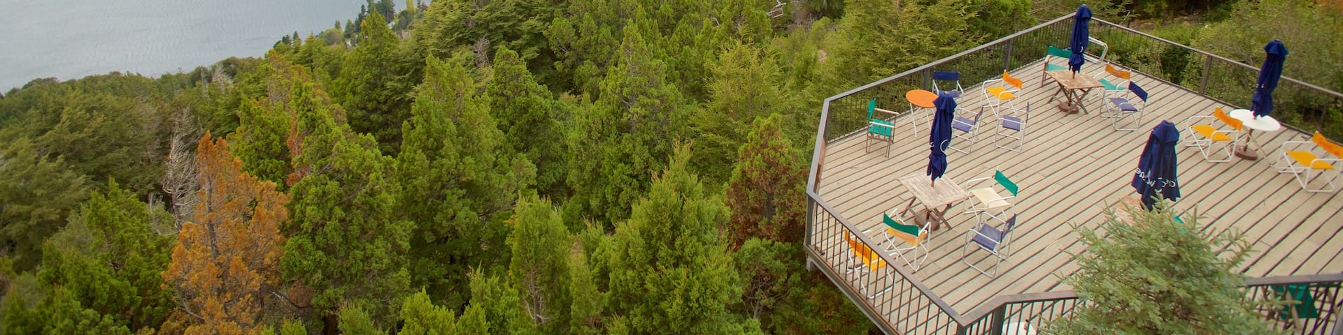 Cerro Campanario showing landscape views, outdoor eating and a lake or waterhole