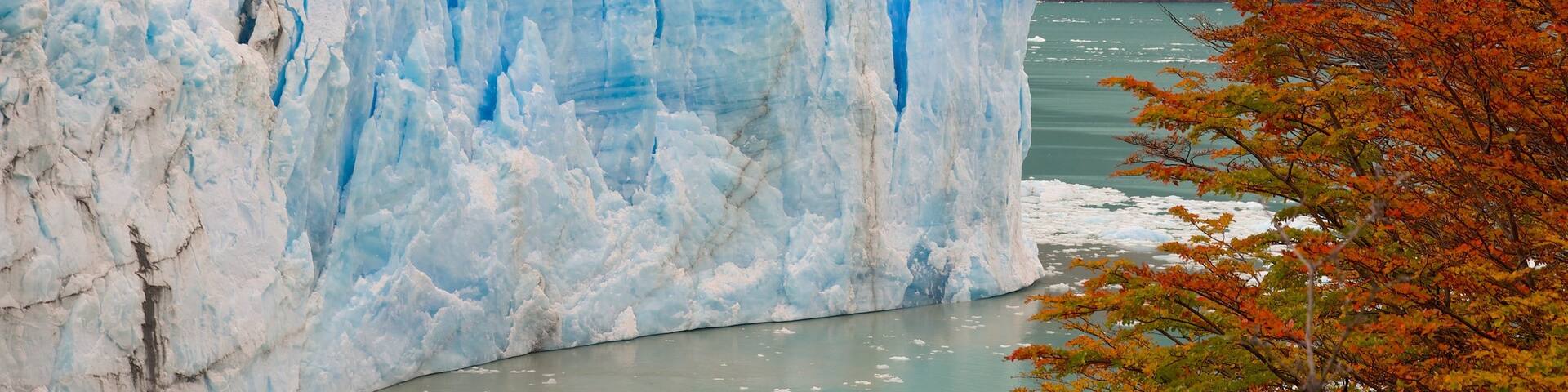Perito Moreno Glacier featuring a lake or waterhole