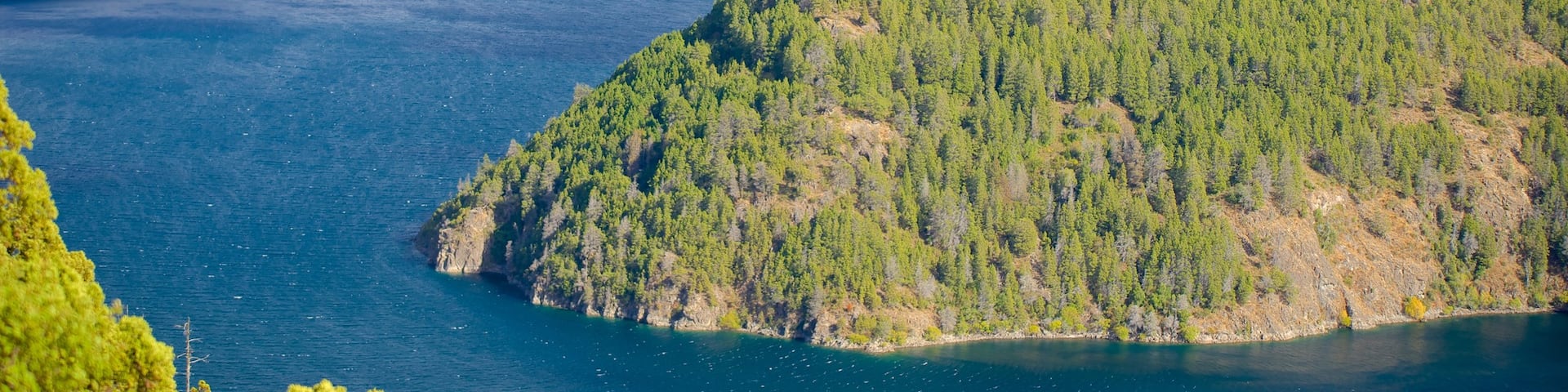 San Martin de los Andes mit einem See oder Wasserstelle, Landschaften und ruhige Szenerie