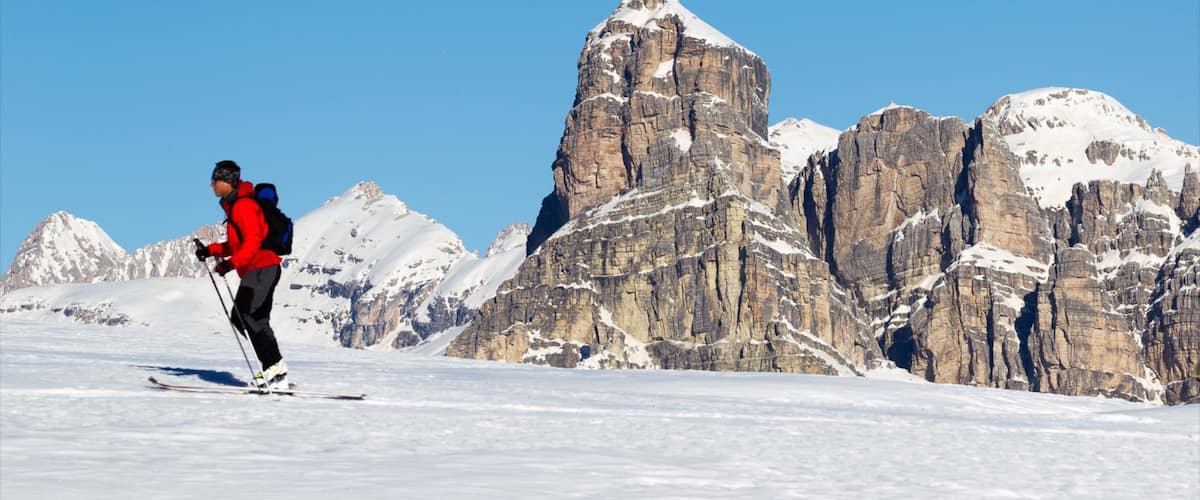 Alta Badia cho thấy trượt tuyết và tuyết