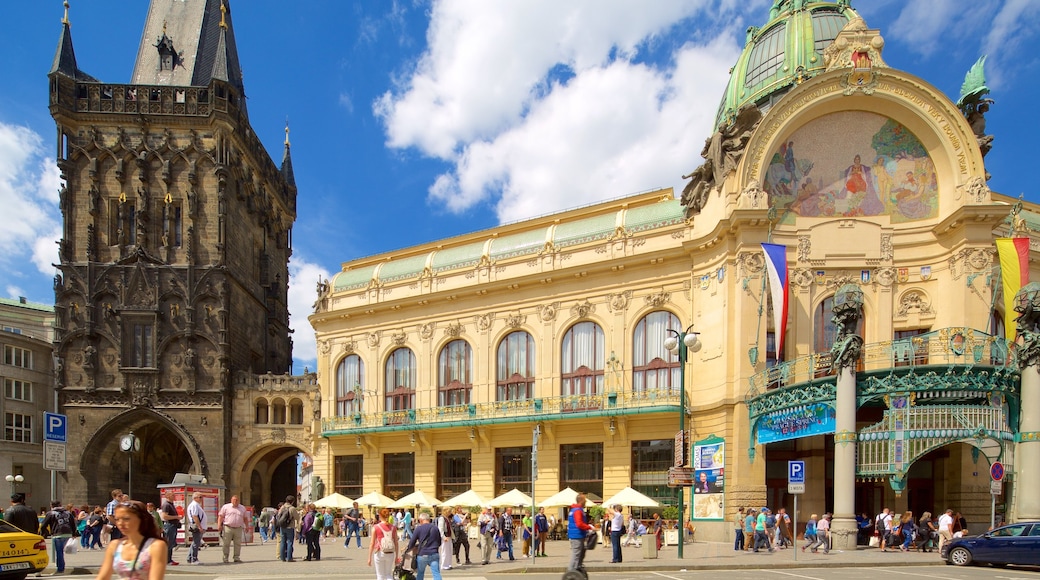 Municipal House Hall showing a square or plaza, heritage elements and a city