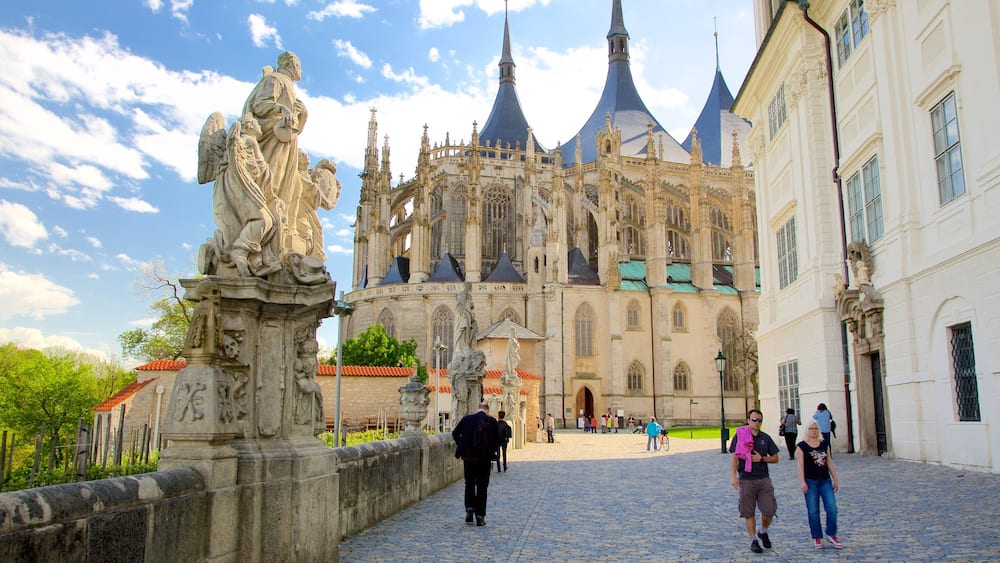 Church of St. Barbara showing heritage architecture, a city and heritage elements