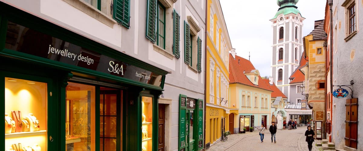 Cesky Krumlov featuring katunäkymät ja kaupunki