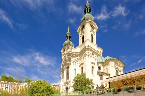 Marien-Magdalenenkirche welches beinhaltet Kirche oder Kathedrale, historische Architektur und Geschichtliches