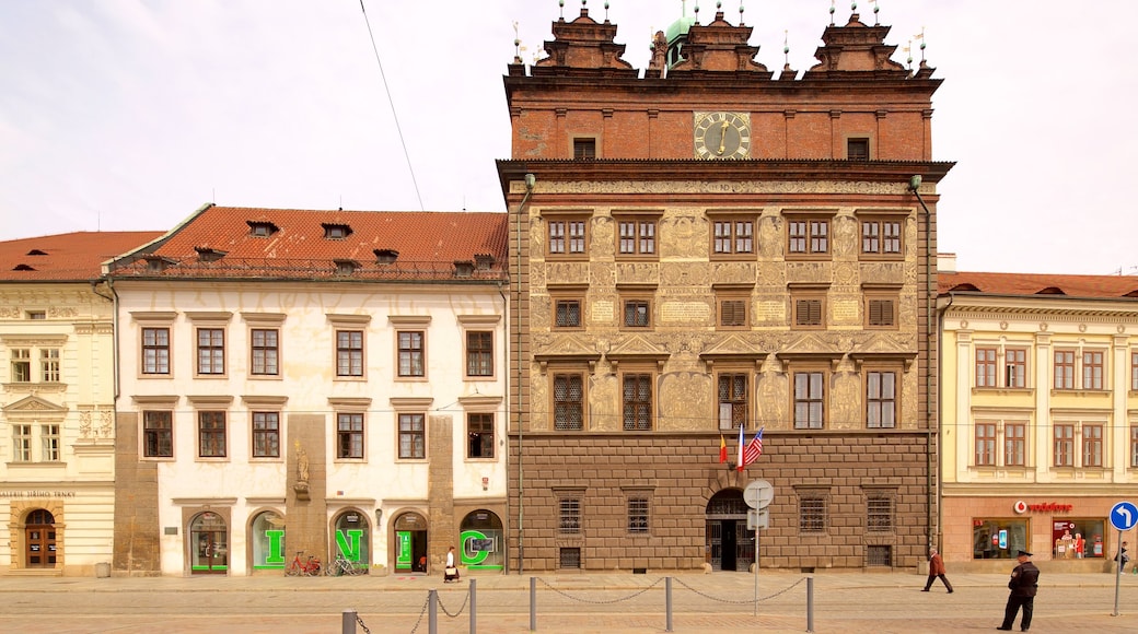 Plzen presenterar en stad och historiska element