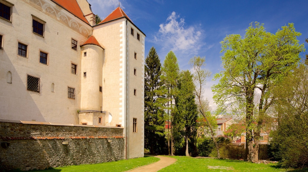 Telč das einen Garten