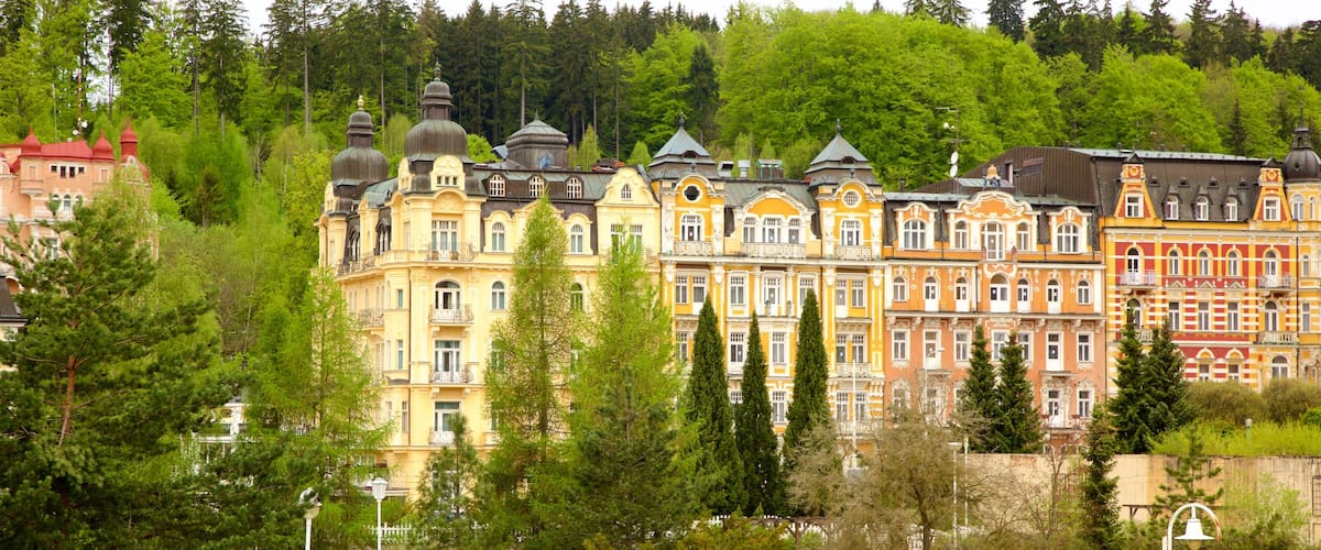 Marianske Lazne แสดง มรดกวัฒนธรรม, มรดกทางสถาปัตยกรรม และ สวน