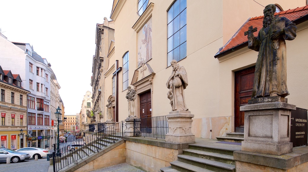 Brno showing a city and heritage elements