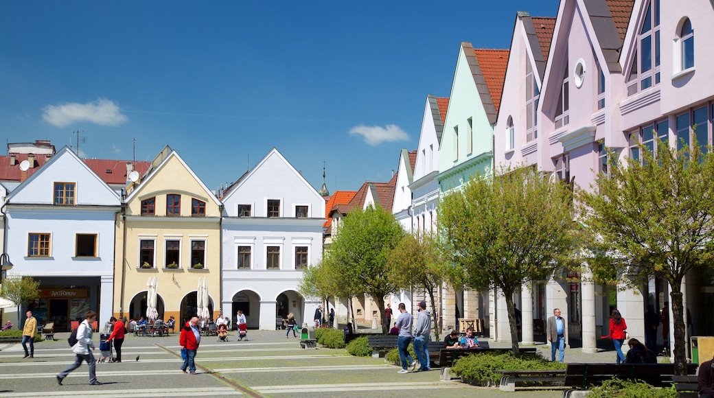 Marianske Namestie welches beinhaltet Platz oder Plaza