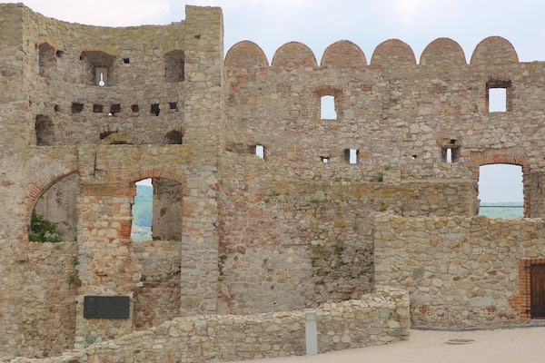 Schloss Devin das einen GebÀuderuinen, Geschichtliches und Burg