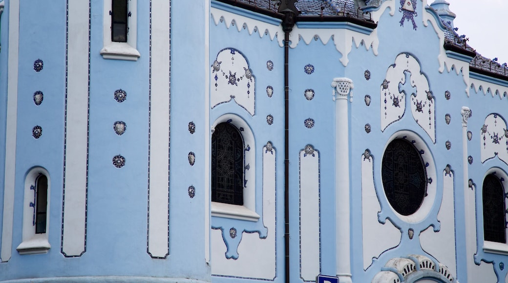 Blauwe kerk inclusief een kerk of kathedraal