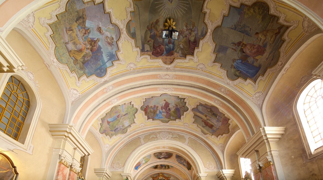 Marianske Namestie which includes a church or cathedral, religious aspects and interior views