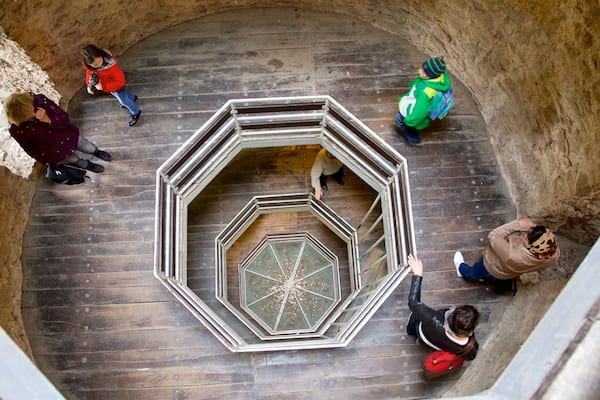 Spissky Castle which includes interior views, heritage elements and château or palace