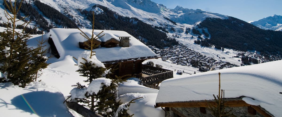 Verbier เนื้อเรื่องที่ หิมะ, เมืองหรือหมู่บ้านเล็กๆ และ ภูเขา