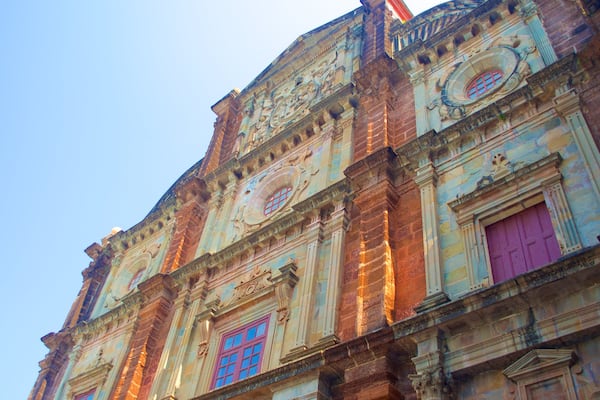 Basilique Bom Jesus mettant en vedette patrimoine architectural