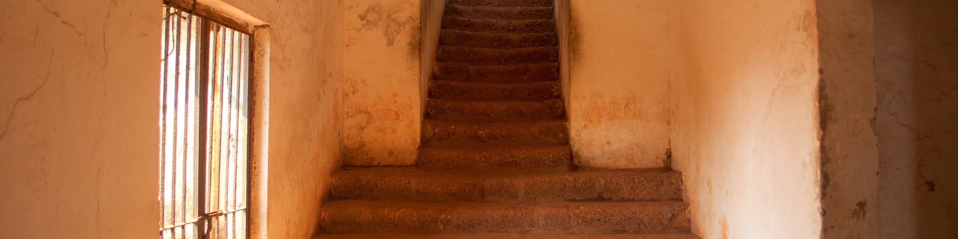 Candolim Beach - Fort Aguada showing interior views