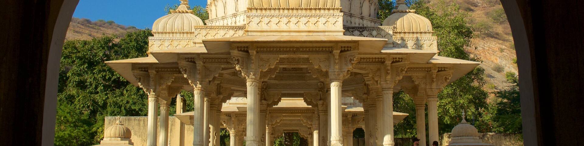 Gaitor showing a temple or place of worship