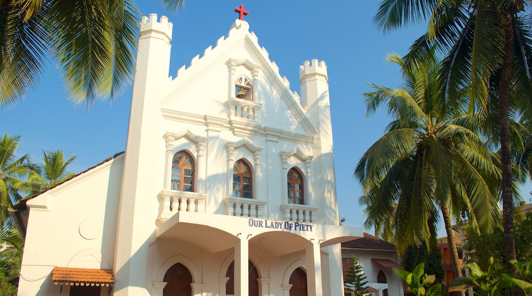 Calangute Beach featuring a church or cathedral