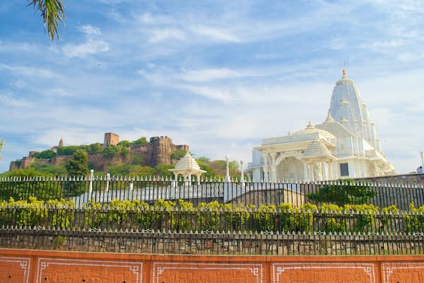 Birla-Tempel mit einem Tempel oder Andachtsstätte