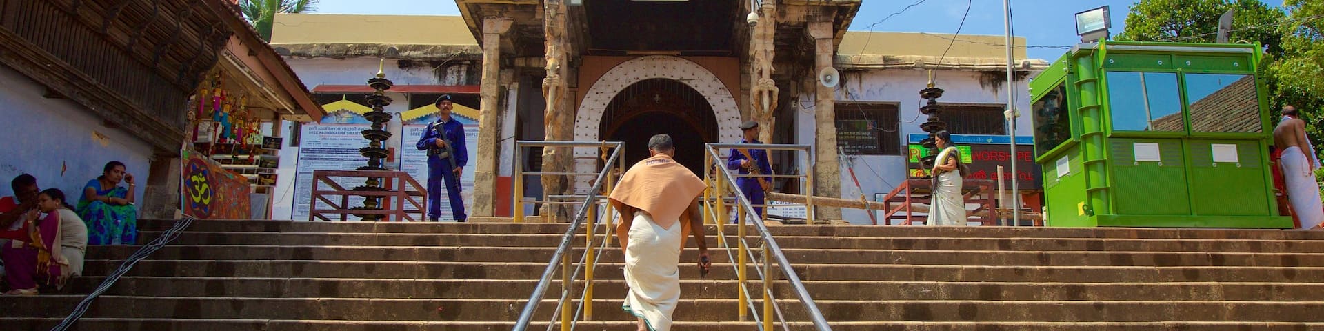 Padmanabhaswami Temple which includes a temple or place of worship