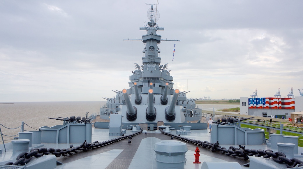 USS Alabama Battleship Memorial Park