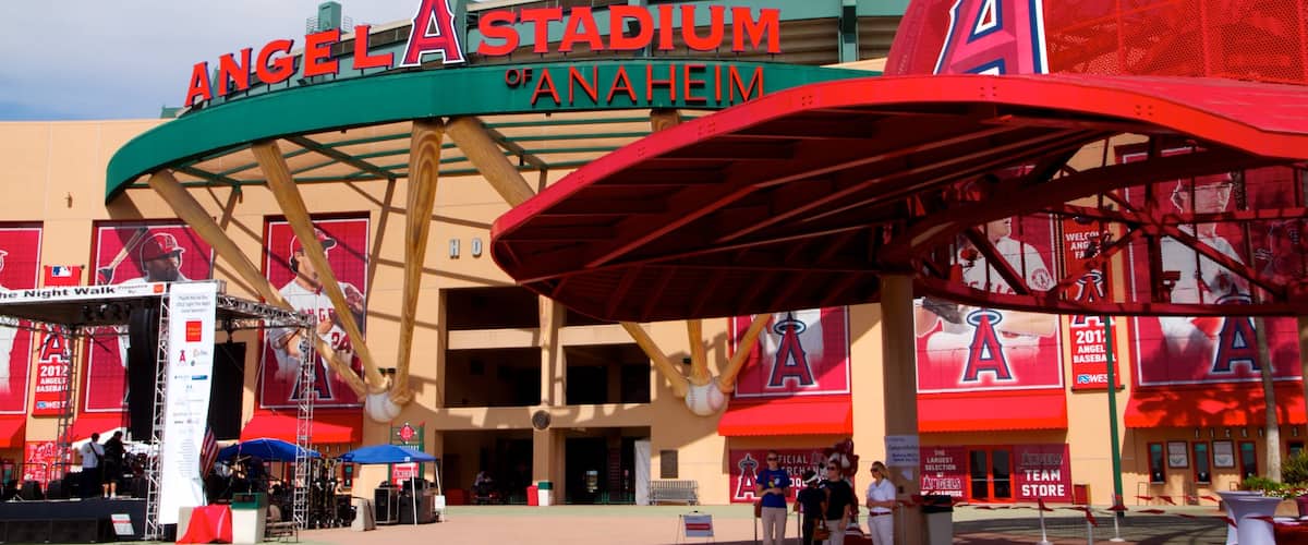 อนาไฮม์ ซึ่งรวมถึง กิจกรรมกีฬา